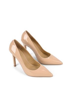 Patent high heel court pumps with a pointed toe shape