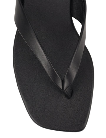 Women's black leather flat thongs 