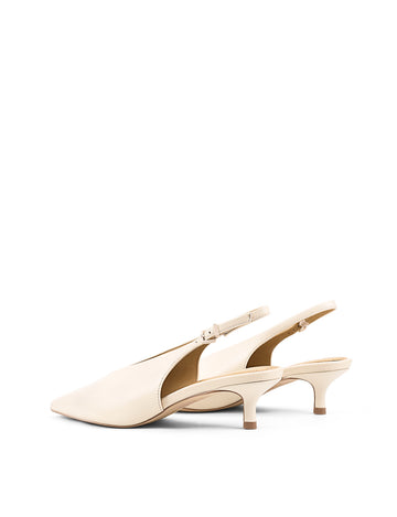 Women's cream leather point toe slingback pumps 