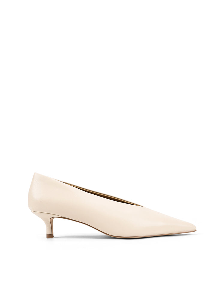 Flynn Point Toe Pumps - Cream White Leather – Siren Shoes