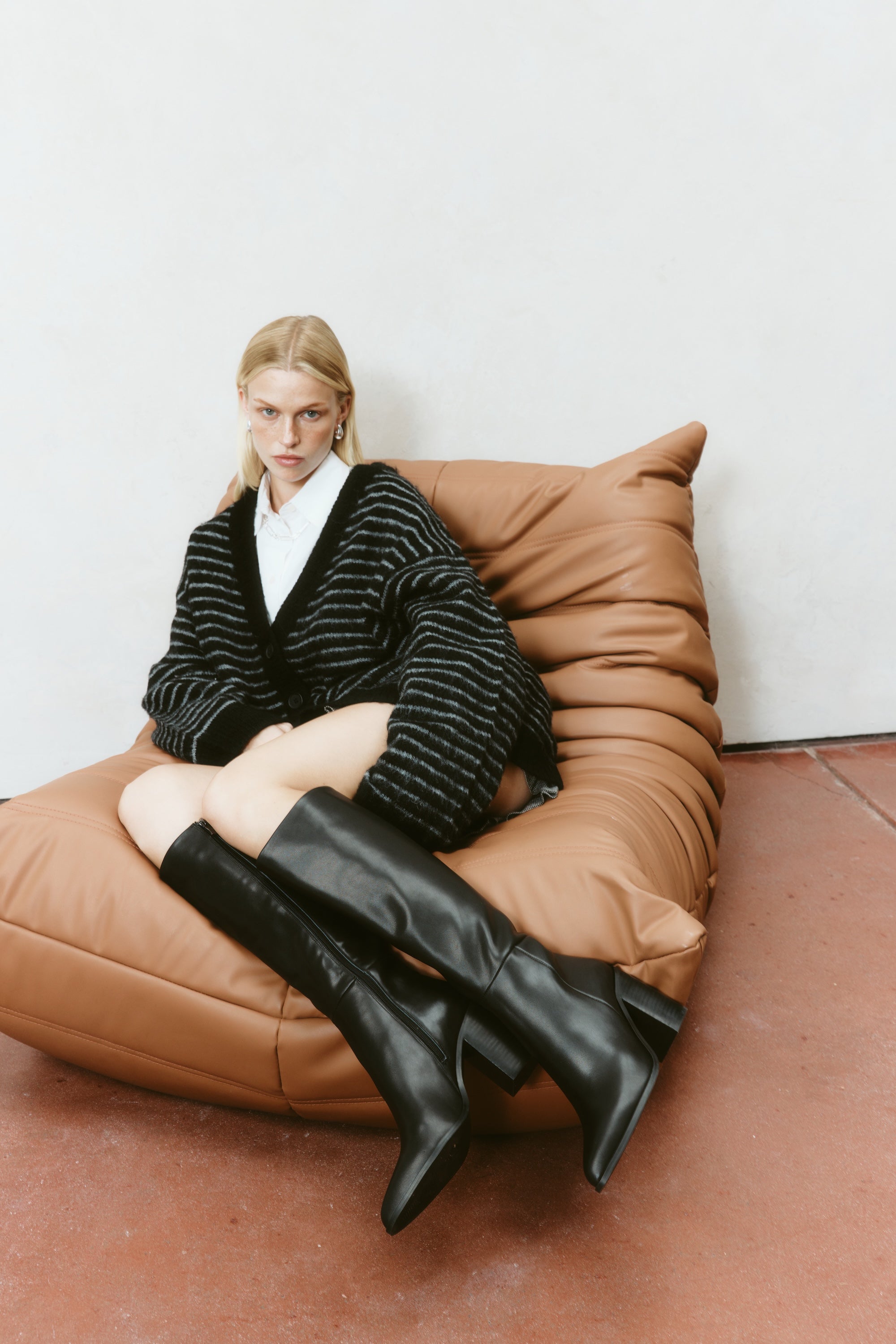 Ridley Long Boots Black Leather – Siren Shoes