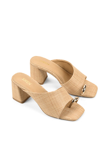 Women's woven raffia block heel mule with gold metallic toe ring