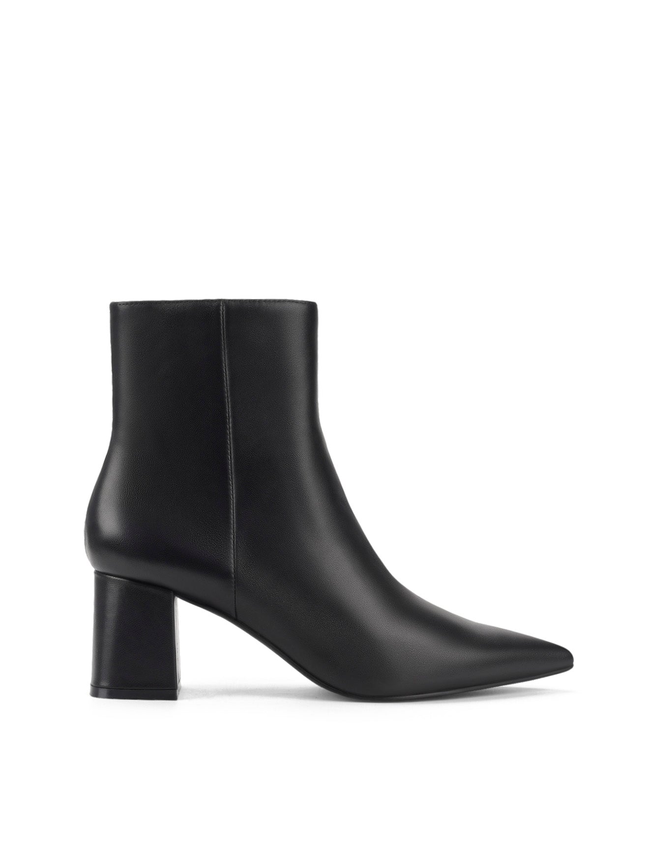 Women's black leather ankle boot with high heel and pointed toe