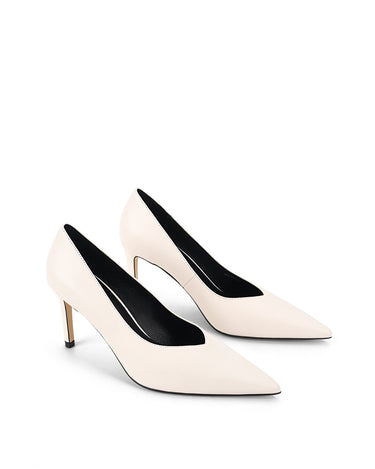 Women's chalk white leather stiletto pumps with pointed toe and v cut throat